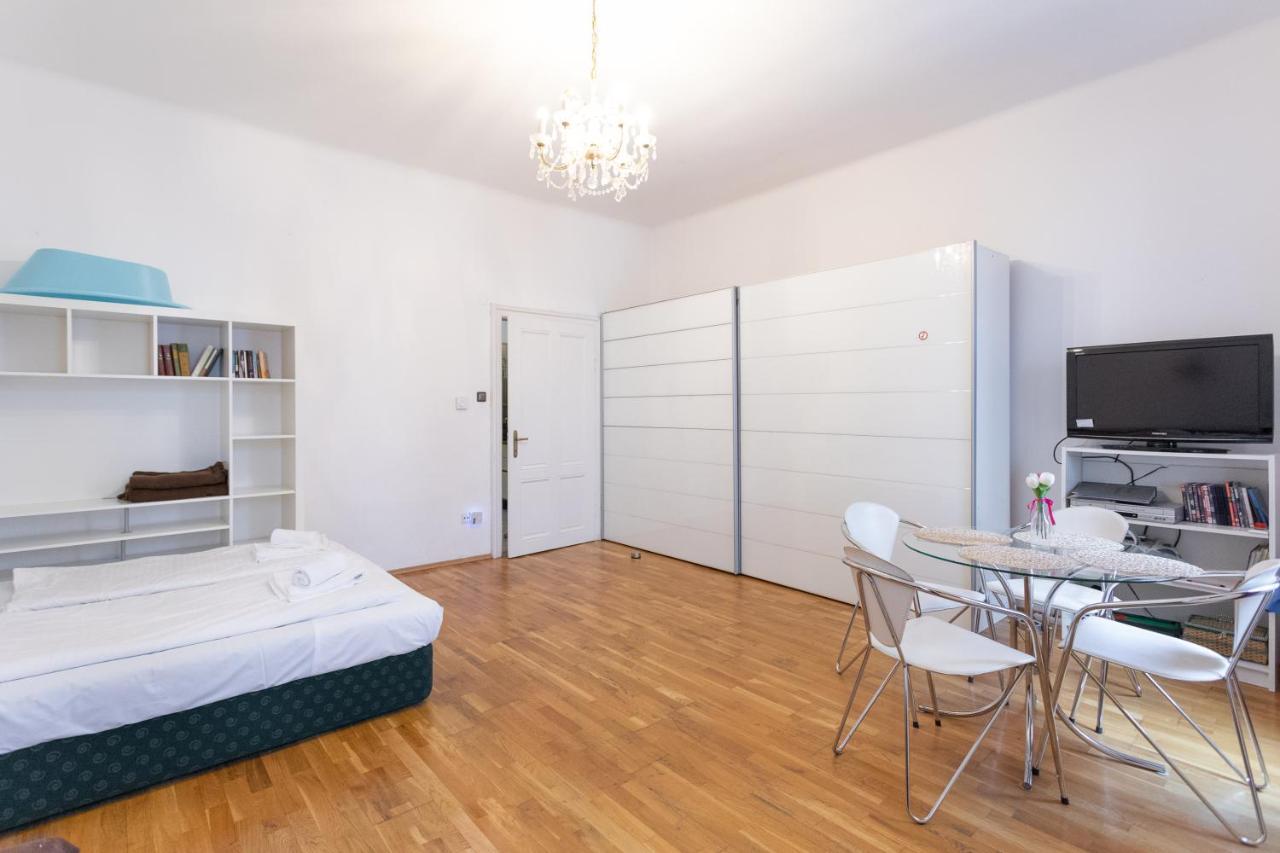 Central Garden Apartments Vienna Esterno foto